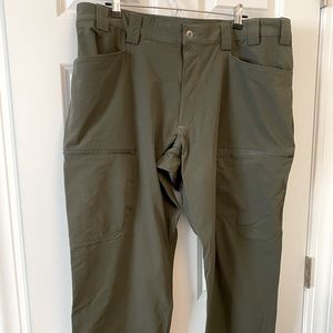 Men’s tech/hiking pants